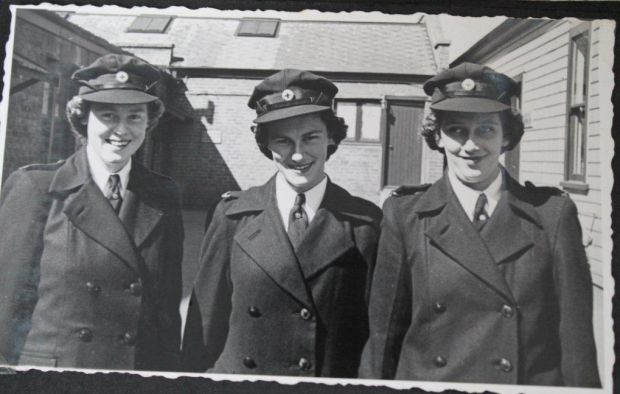 Young Margaret Rankine centre as a Red Cross VAD Volunteer Aid Detachment