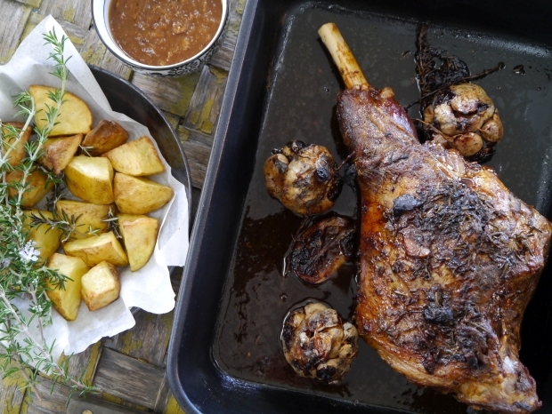 Provencal roast lamb